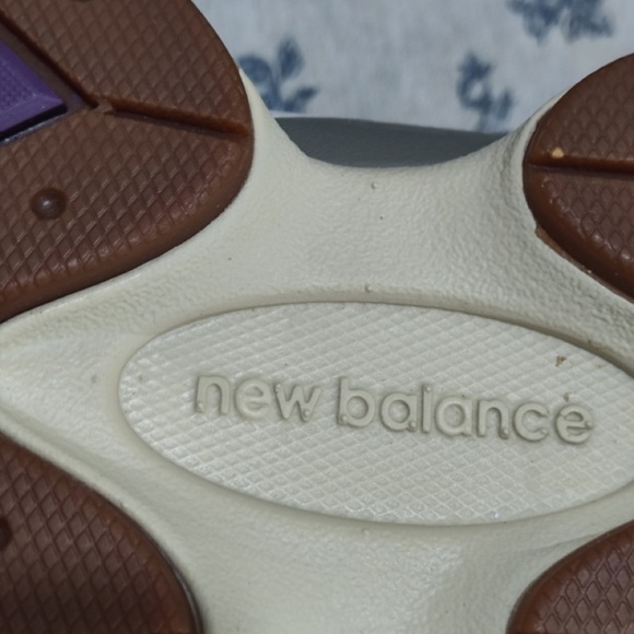 New Balance Gray, Brown and Yellow Mixed-Material Sneaker Detail main image 9